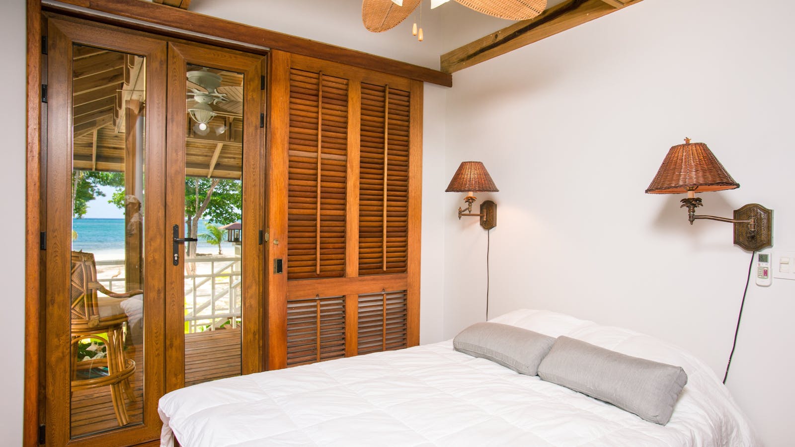Sleep, Recovery, and Daily Energy: A Practical Guide for Oregon Men Peaceful bedroom